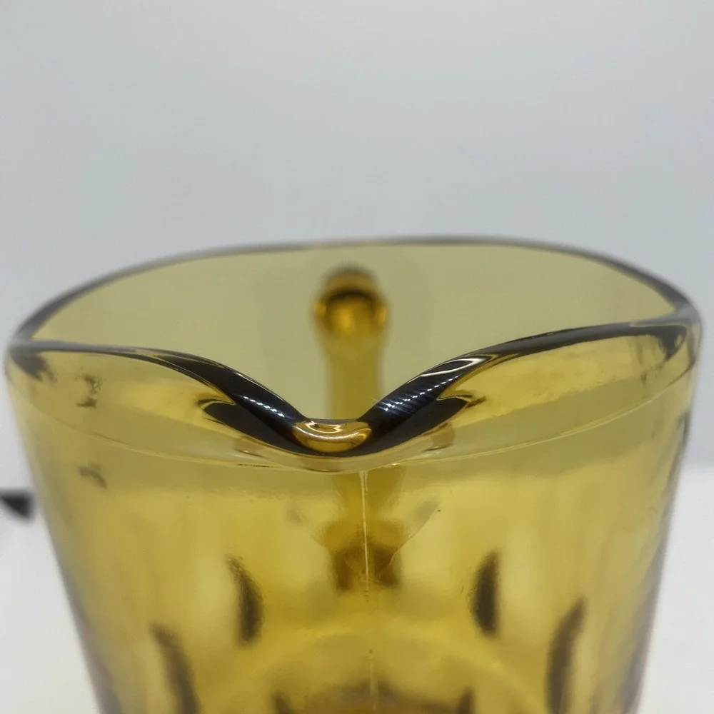 VTG HAZEL ATLAS Amber Glass Thumbprint 64oz Pitcher Heavy Boho Chic Pitcher‎
